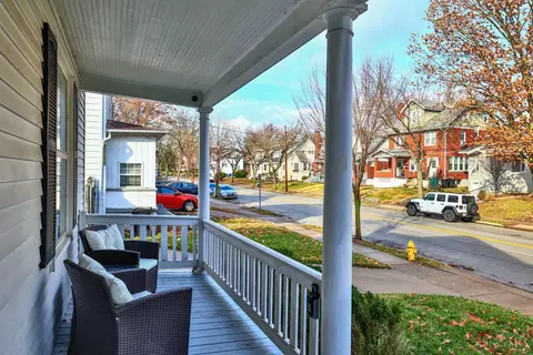 Exterior - 2861 Markbreit Ave, Cincinnati, OH 45209 photo 3 of 12