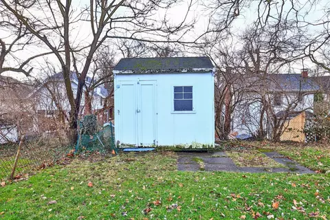Exterior - 2861 Markbreit Ave, Cincinnati, OH 45209 photo 10 of 12