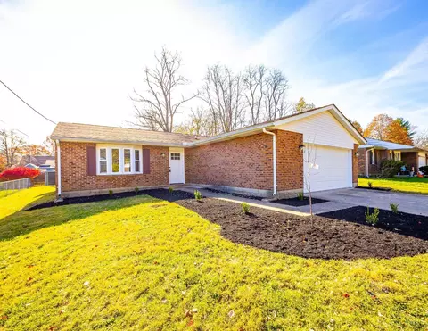 6017 Vereker Dr, Oxford, OH 45056