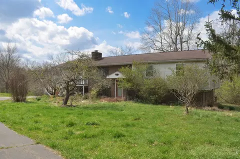 Exterior - 8259 Achterman Rd, Pleasant Plain, OH 45162 photo 3 of 5