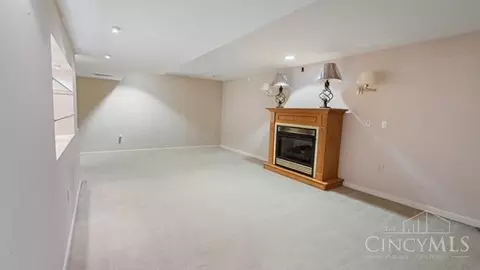 Living - 10453 Mill Rd, Cincinnati, OH 45240 photo 2 of 2