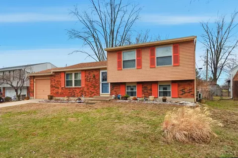 905 Leslie Ct, Mason, OH 45040