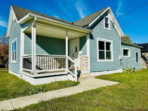 261 A St, Wilmington, OH 45177
