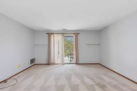 539 Davis Rd, Cincinnati, OH 45255 photo 12