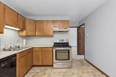 539 Davis Rd, Cincinnati, OH 45255 photo 22