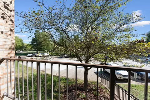 539 Davis Rd, Cincinnati, OH 45255 photo 5