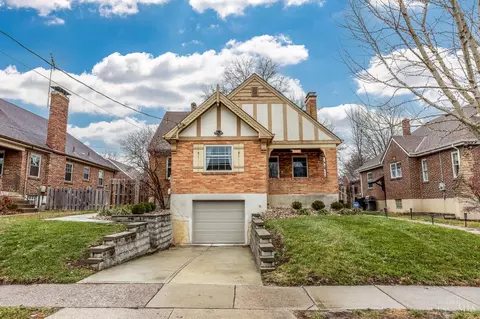 4153 Jora Ln, Cincinnati, OH 45209 photo 2