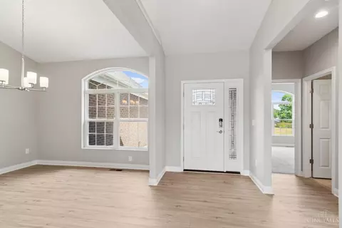 Entry Way - 25 Morris St, Springboro, OH 45066 photo 1 of 3