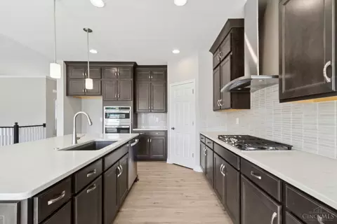 Kitchen - 25 Morris St, Springboro, OH 45066 photo 4 of 5