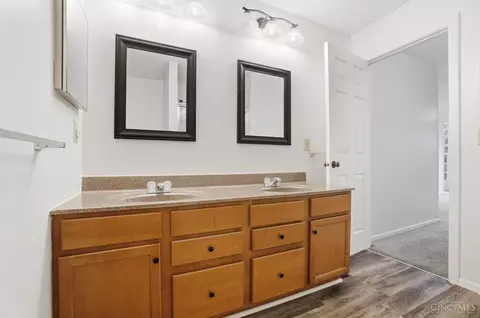 1502 Cohasset Dr, Cincinnati, OH 45255 photo 25