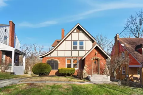 2752 Mckinley Ave, Cincinnati, OH 45211