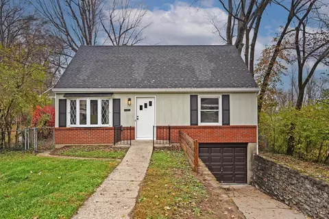 6756 Sunray Ave, Anderson Twp, OH 45230