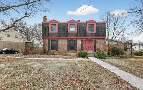 3209 Autumn Ln, Cincinnati, OH 45239