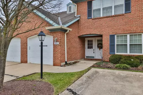 5161 Carriage Hl, Cincinnati, OH 45248