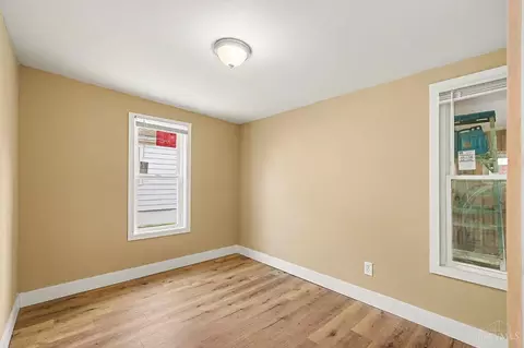 Bedroom - 321 Southern Ave, Reading, OH 45215 photo 4 of 5