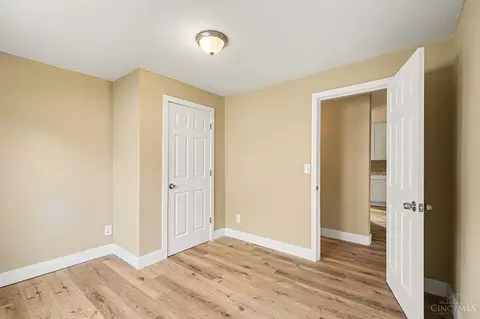 Bedroom - 321 Southern Ave, Reading, OH 45215 photo 3 of 5