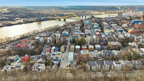 989 Parkside Pl, Cincinnati, OH 45202