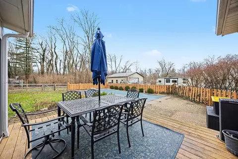 856 Meadow Ridge Dr, Cincinnati, OH 45245 photo 47