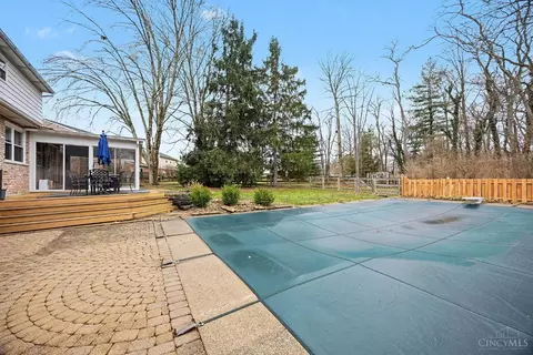 856 Meadow Ridge Dr, Cincinnati, OH 45245 photo 50