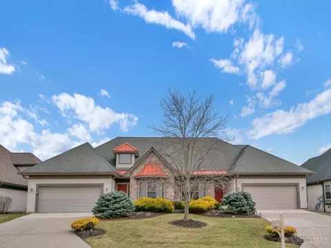 1704 Harmon Dr, Wyoming, OH 45215