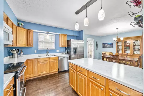905 Shayler Rd, Cincinnati, OH 45245 photo 12
