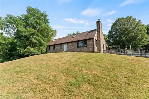 2673 St Rt 132, New Richmond, OH 45157