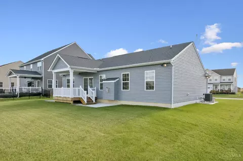 Exterior - 2472 Streamside Dr, Batavia, OH 45103 photo 3 of 7