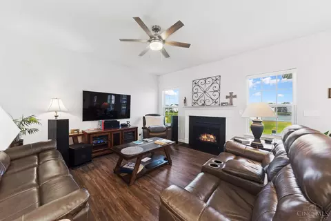 Living - 2472 Streamside Dr, Batavia, OH 45103 photo 1 of 2