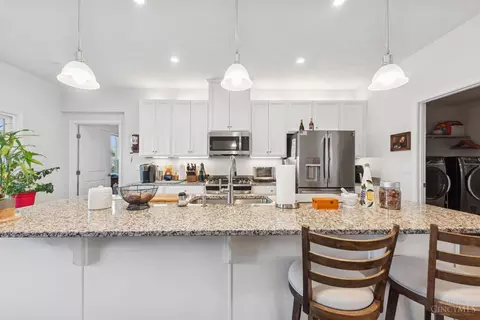 Kitchen - 2472 Streamside Dr, Batavia, OH 45103 photo 1 of 3