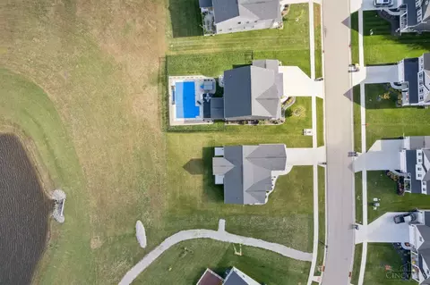 View/Area - 2472 Streamside Dr, Batavia, OH 45103 photo 1 of 2