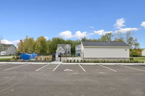 Exterior - 2472 Streamside Dr, Batavia, OH 45103 photo 6 of 7