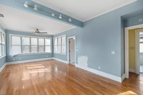 Living - 3315 Morrison Ave, Cincinnati, OH 45220 photo 6 of 6