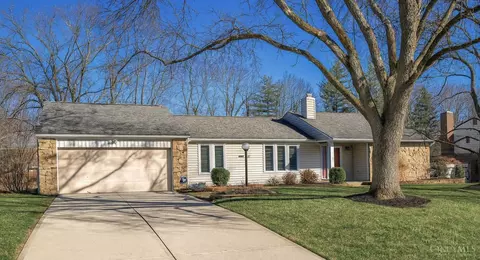 1077 Marla Dr, Milford, OH 45150