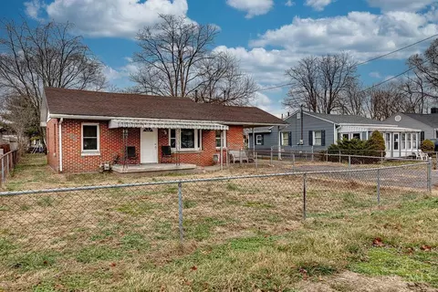 3210 Finley St, Middletown, OH 45044