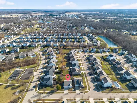 View/Area - 520 Hafton Ct, Maineville, OH 45039 photo 4 of 10