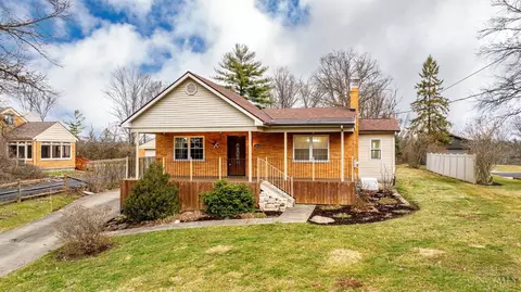 3820 Riehle Rd, Colerain Twp, OH 45247