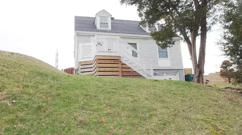 1527 Dana Ave, Cincinnati, OH 45207