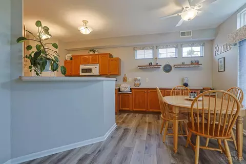 Dining - 140 Timepiece Ln, Harrison, OH 45030 photo 2 of 4