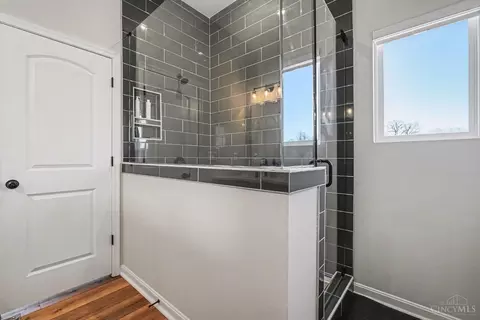 Bath - 936 Pondside Ln, Morrow, OH 45152 photo 2 of 4