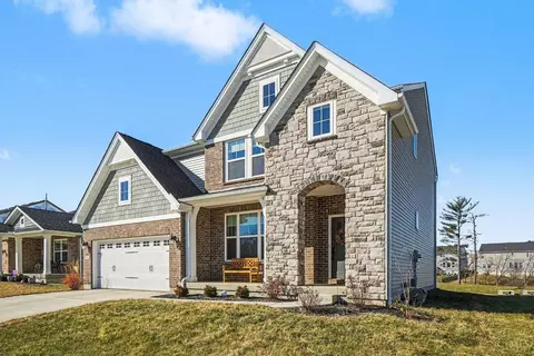 Exterior - 936 Pondside Ln, Morrow, OH 45152 photo 3 of 7