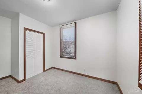 Bedroom - 1461 Kinney Ave, Cincinnati, OH 45231 photo 3 of 6