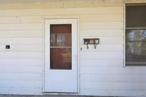Exterior - 1461 Kinney Ave, Cincinnati, OH 45231 photo 5 of 5