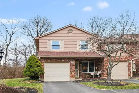 Exterior - 425 Mcintosh Dr, Cincinnati, OH 45255 photo 2 of 6