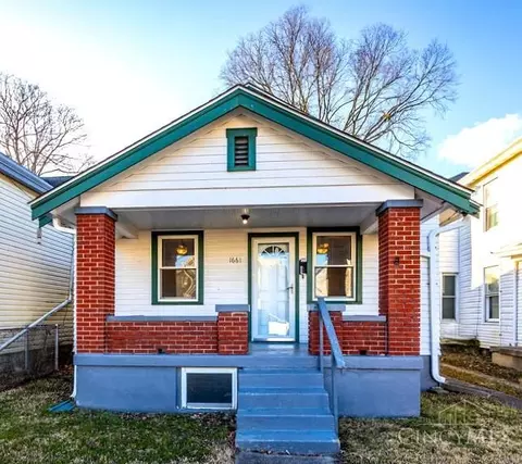 1661 Ray Combs Ave, Hamilton, OH 45011