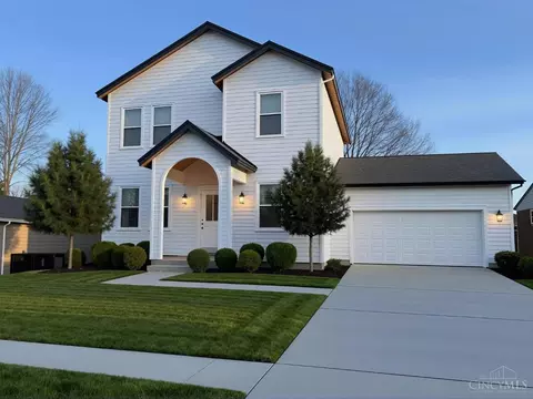 805 Halesworth Dr, Forest Park, OH 45240