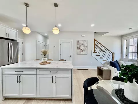2735 Silverleaf Ave, Cincinnati, OH 45212 photo 7
