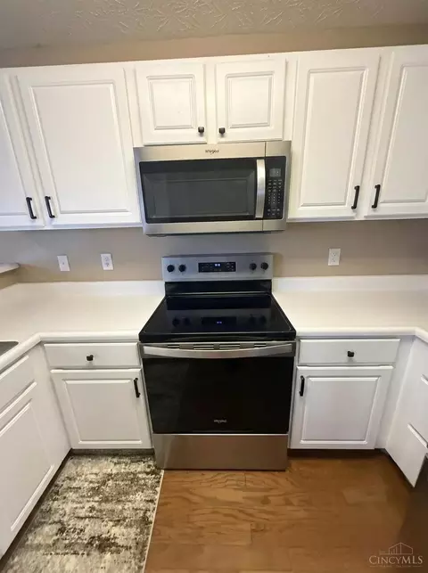 5473 Michelles Oak Ct, Cincinnati, OH 45248 photo 31