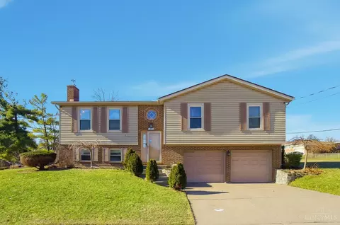 5893 Fawnridge Ct, Cincinnati, OH 45239