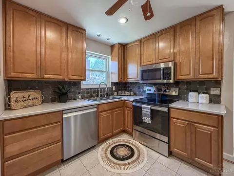 Kitchen - 148 Sylvia Ln, Reading, OH 45215 photo 1 of 5