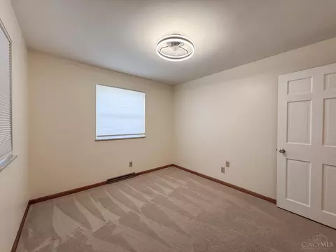 Bedroom - 148 Sylvia Ln, Reading, OH 45215 photo 7 of 8